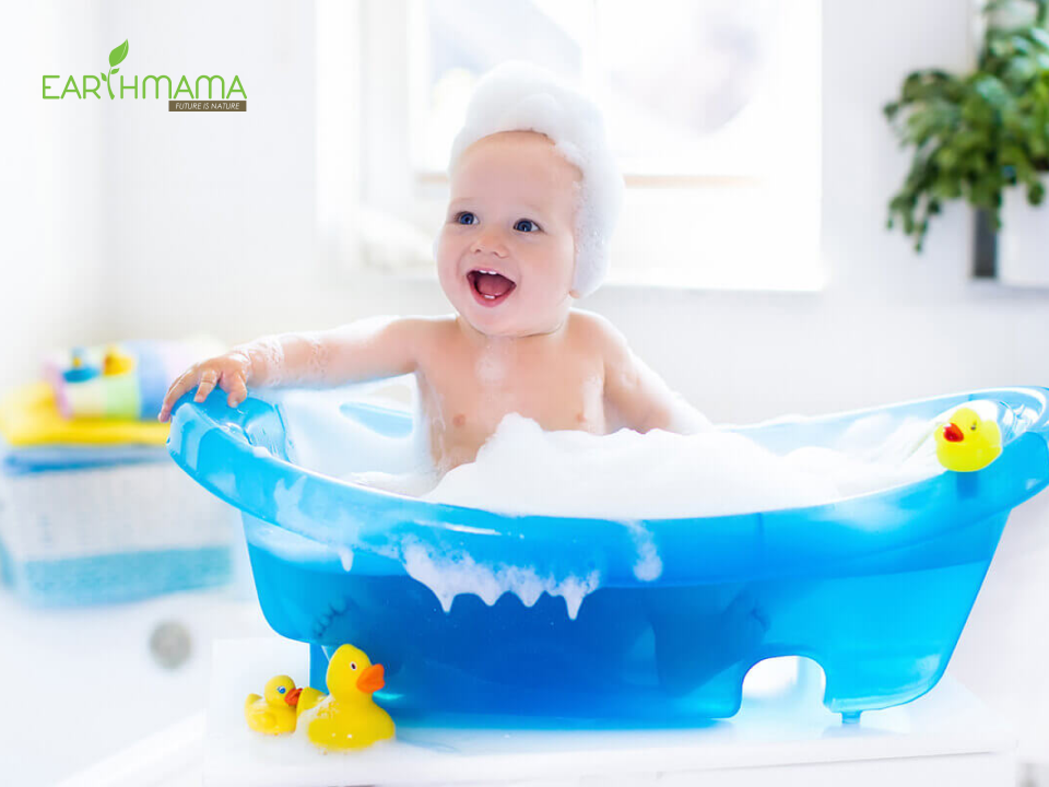 Cách tắm cho bé đúng cách và an toàn