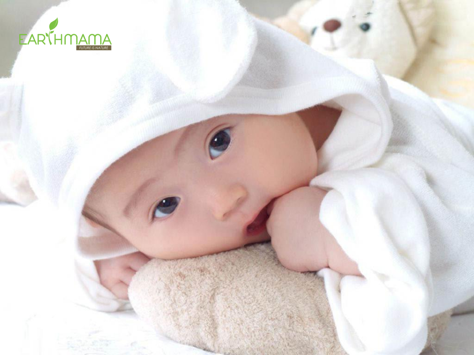 Giữ ấm cho bé rất quan trọng để bảo vệ sức khỏe và sự phát triển của bé