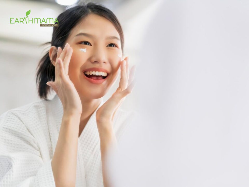 lựa chọn mỹ phẩm thiên nhiên chăm da phù hợp là một cách bạn yêu bản thân mình