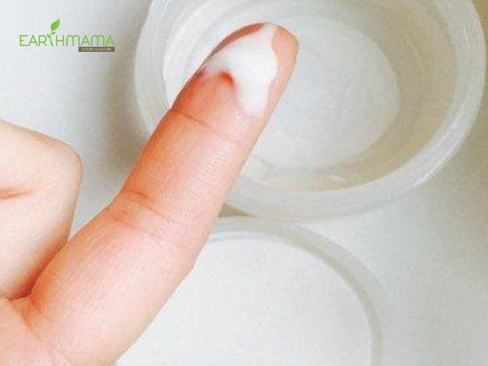 Khí hư ra nhiều là dấu hiệu của bệnh vùng kín