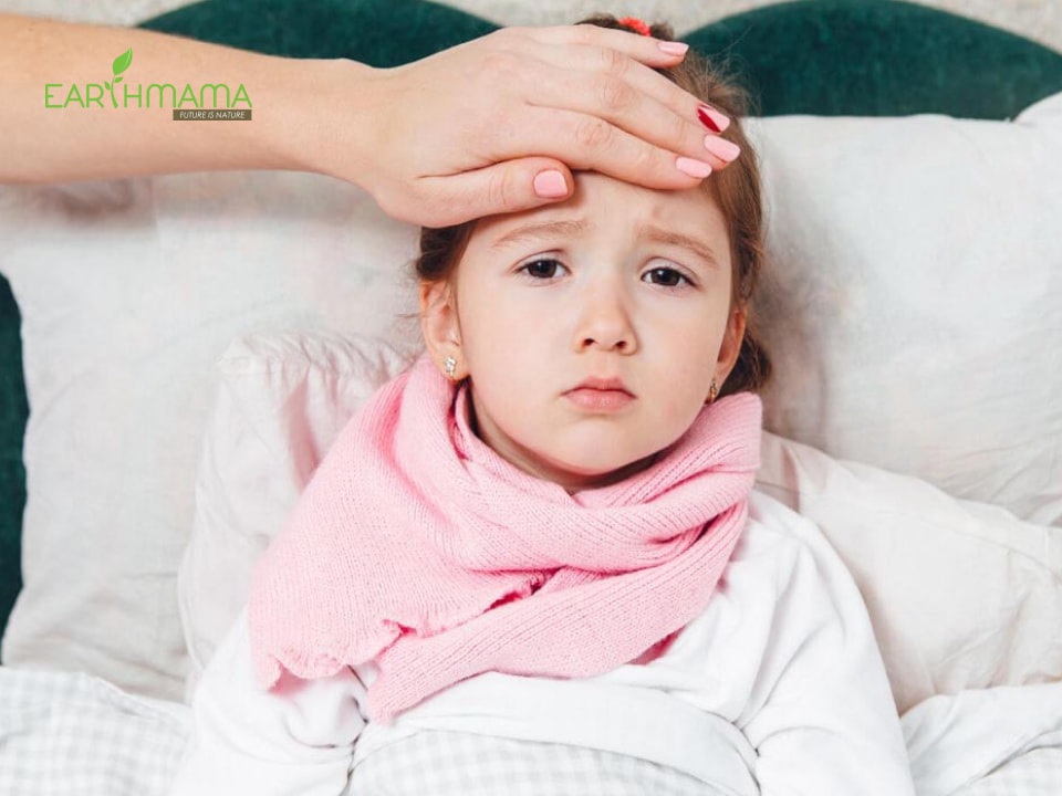 Trẻ bị sốt nên ăn cháo gì và những món nên tránh