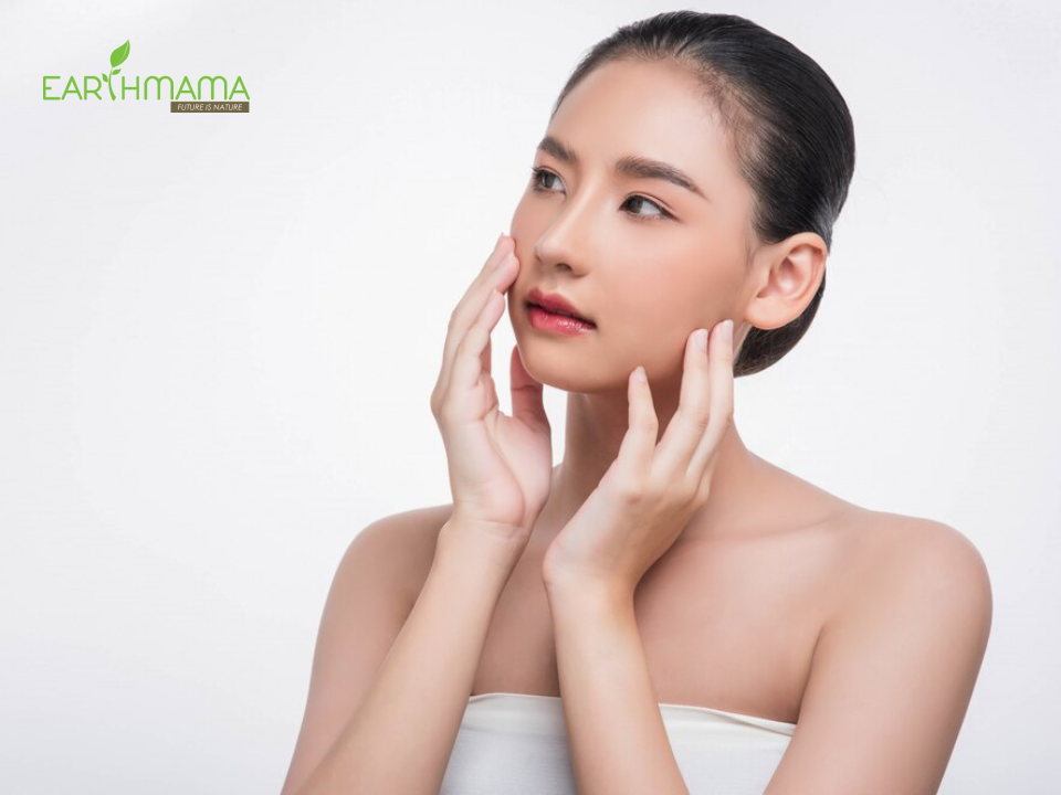 mẹ nên dưỡng da sau sinh để tránh tình trạng da khô sạm thâm nám