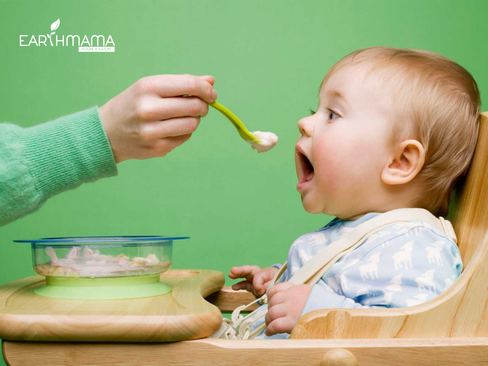 khi cho bé ăn dặm không nên nêm gia vị cho bé 1 tuổi quá mặn