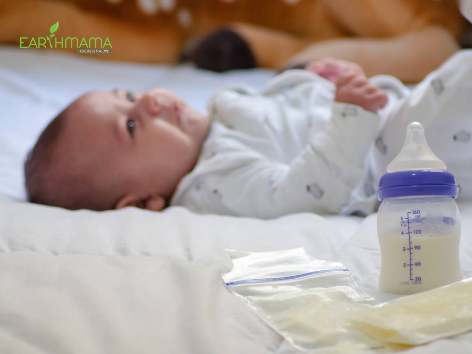 Cách nhận biết lượng sữa cho bé đang chưa đủ