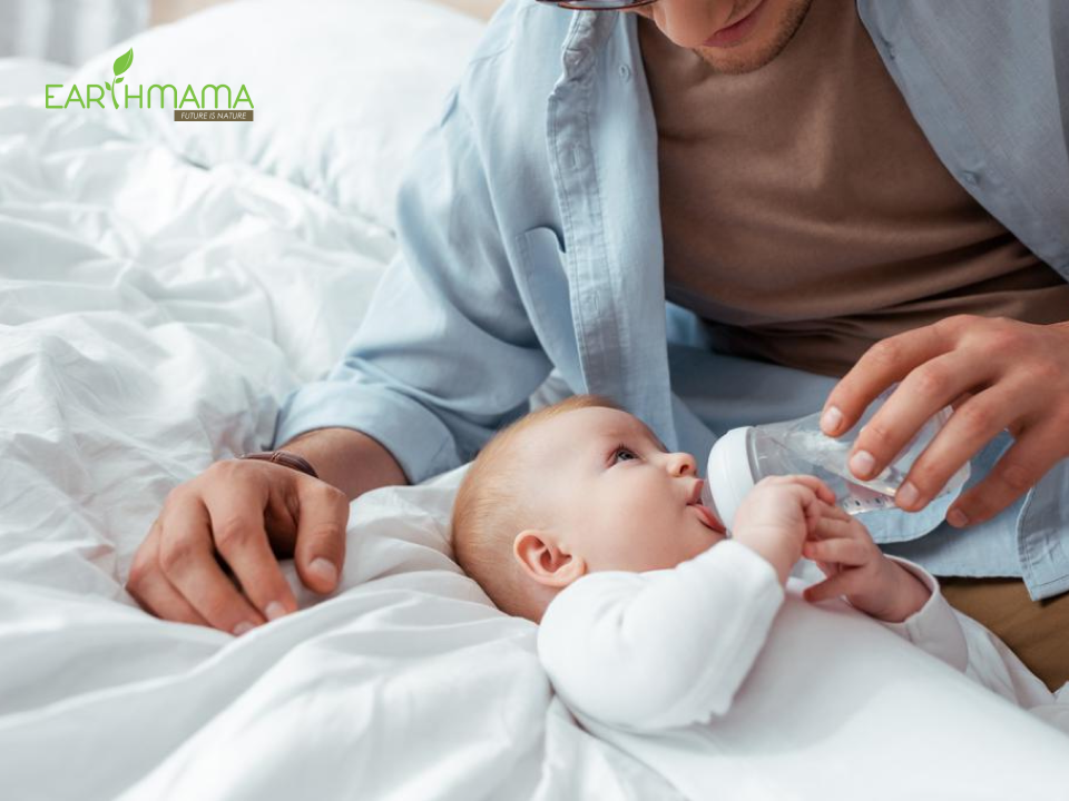 Cung cấp đủ lượng sữa cho bé giúp tăng sức đề kháng