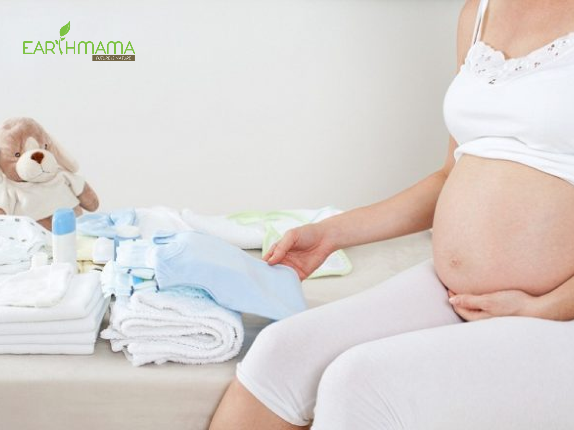 mẹ nên chuẩn bị đồ đi sinh và chuẩn bị thêm địu