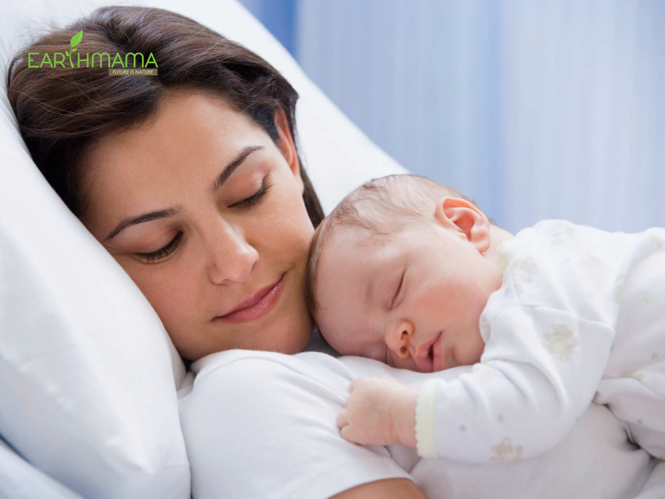 Sau sinh được uống nước gì và không uống gì
