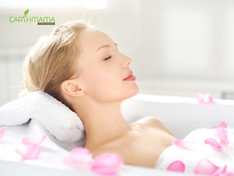 Sodium Lauryl Sulfate tạo ra được độ ẩm và hòa tan các bã nhờn trong da