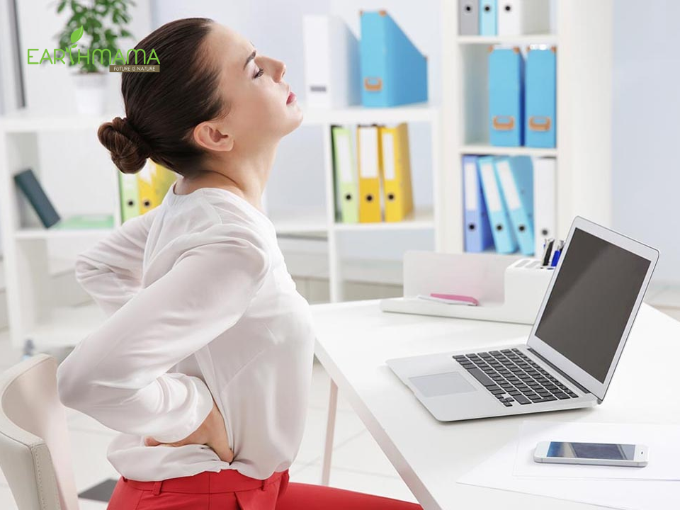 Bài tập yoga chữa đau lưng vai gáy dành cho người làm việc ở văn phòng