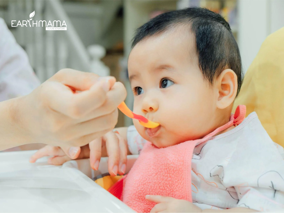Bột ăn dặm giúp bé phát triển tốt hơn